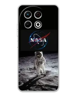Чехол для TECNO Spark 40 Pro с картинкой «Астронавт на Луне»