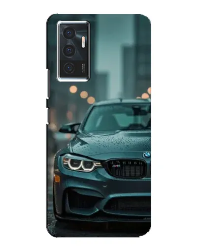 Чехол для Vivo V23e с картинкой «BMW в огнях города»