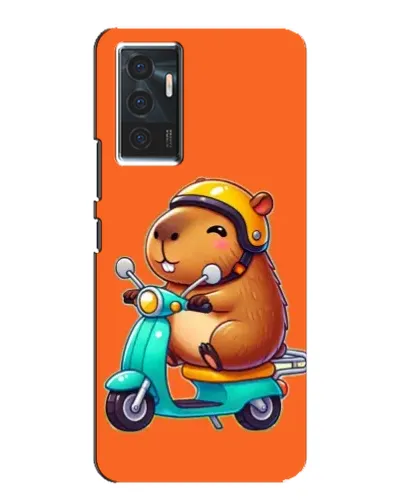 Чехол для Vivo V23e с картинкой «Капибара на скутере»