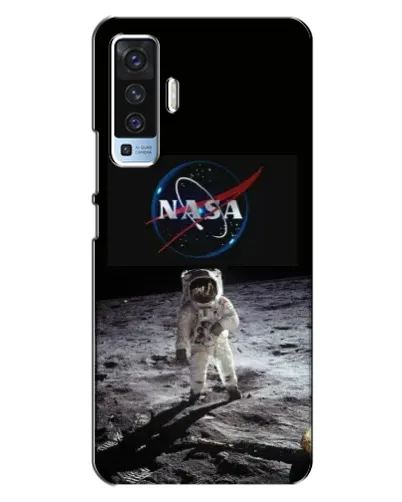 Чехол для Vivo X50 с картинкой «Астронавт на Луне» Чехол для Vivo X50 с картинкой «Астронавт на Луне»