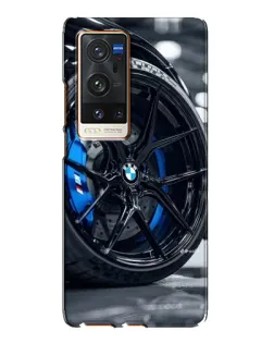 Чехол для Vivo X60 Pro Plus с картинкой «Колесо BMW вблизи»
