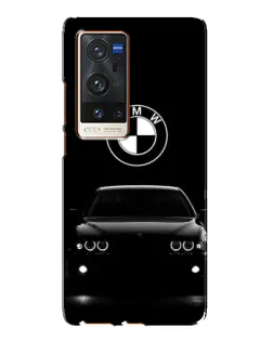 Чехол для Vivo X60 Pro Plus с картинкой «BMW — взгляд из темноты»