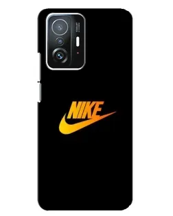 Чехол для Xiaomi 11T / 11T Pro с картинкой «Золотой логотип Nike»
