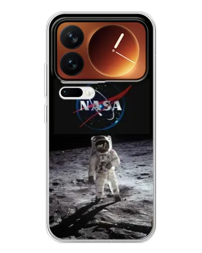 Чехол для Xiaomi 17 Pro с картинкой «Астронавт на Луне»