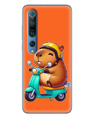 Чехол для Xiaomi Mi 10 Pro с картинкой «Капибара на скутере»