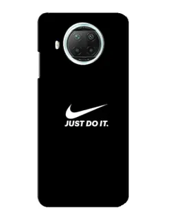 Чехол для Xiaomi Mi 10i с картинкой «Минимализм от Nike»