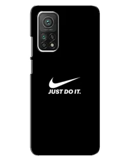 Чехол для Xiaomi Mi 10T с картинкой «Минимализм от Nike»