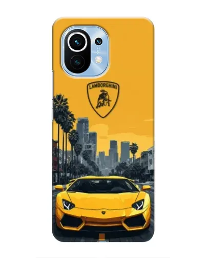 Чехол для Xiaomi Mi 11 с картинкой «Желтый Lamborghini город»