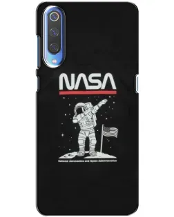 Чехол для Xiaomi Mi 9 с картинкой «NASA — шагаем по Луне»