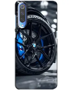 Чехол для Xiaomi Mi 9 с картинкой «Колесо BMW вблизи»