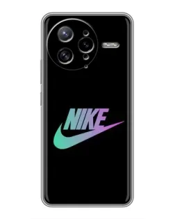 Чехол для Xiaomi POCO F7 Ultra с картинкой «Nike — городская ночь»