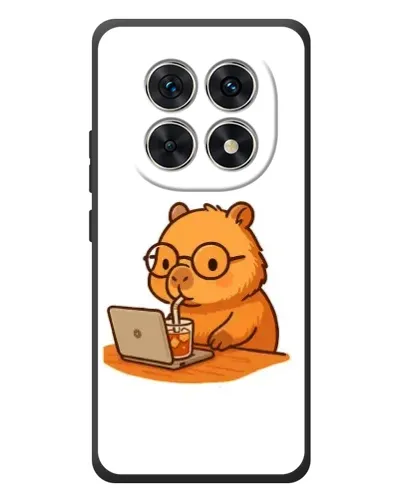 Чехол для Xiaomi Poco M8 с картинкой «Капибара с ноутбуком»