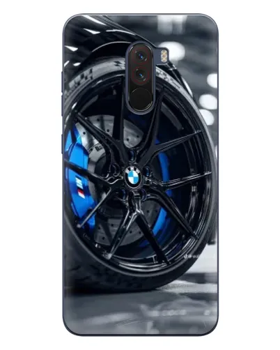 Чехол для Xiaomi POCO F1 с картинкой «Колесо BMW вблизи»