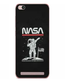 Чехол для Xiaomi Redmi 5A с картинкой «NASA — шагаем по Луне»