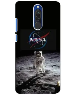 Чехол для Xiaomi Redmi 8 с картинкой «Астронавт на Луне»