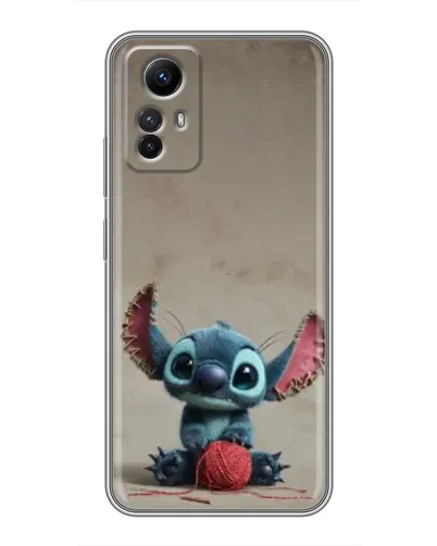 Чехол для Xiaomi Redmi Note 12s с картинкой «Стич на коричневом фоне»