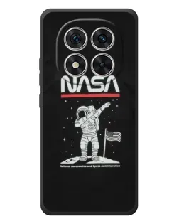 Чехол для Xiaomi Redmi Note 15 Pro с картинкой «NASA — шагаем по Луне»