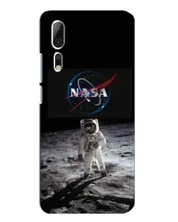 Чехол для ZTE Axon 10 Pro с картинкой «Астронавт на Луне»