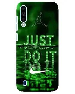 Чехол для ZTE Blade A7 (2020) с картинкой «Зеленый неоновый Nike»