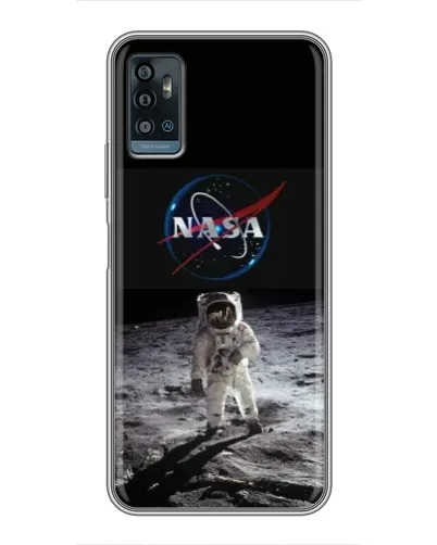 Чехол для ZTE Blade A71 с картинкой «Астронавт на Луне»