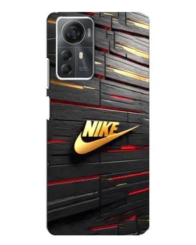 Чехол для ZTE Blade A72s с картинкой «Золотой Nike на металле»