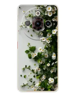 Чехол для ZTE Nubia Focus Pro с картинкой «Ветка мелких белых цветов» Чехол для ZTE Nubia Focus Pro с картинкой «Ветка мелких белых цветов»