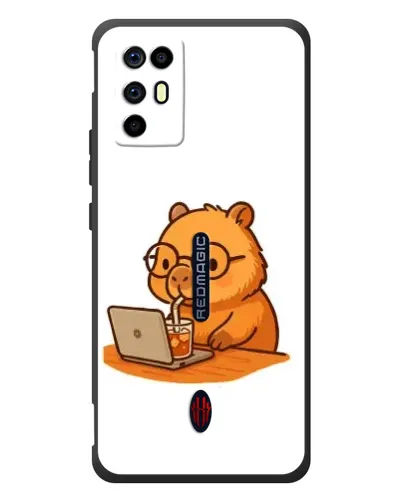 Чехол для ZTE Nubia RedMagic 6R с картинкой «Капибара с ноутбуком»