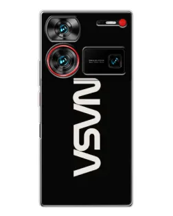 Чехол для ZTE Nubia Z60 Ultra с картинкой «NASA — вертикальный логотип»