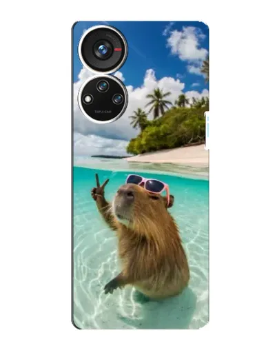 Чехол для ZTE Blade V40s с картинкой «Капибара на море»