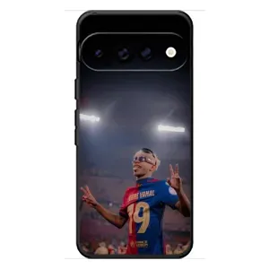 Чехол с футболистом Ламин Ямаль Google Pixel 11 Pro XL (Ямаль на стадионе)