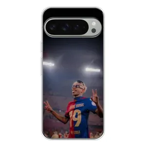 Чехол с футболистом Ламин Ямаль Google Pixel 9 Pro XL (Ямаль на стадионе)