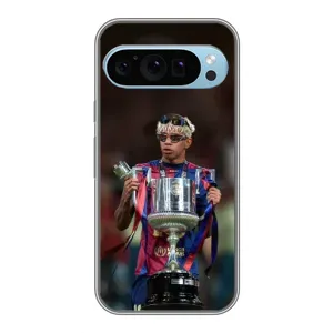 Чехол с футболистом Ламин Ямаль Google Pixel 9 (Ямаль с кубком)