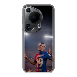 Чехол с футболистом Ламин Ямаль Huawei Pura 70 Ultra (Ямаль на стадионе)