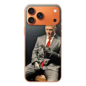 Чохол з картинкою Олександр Усик для iPhone 17 Pro Max (Усик Hitman)