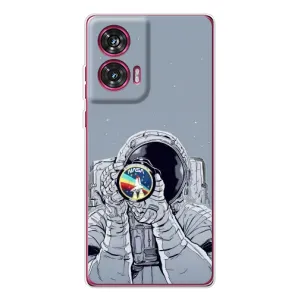Чехол NASA для Motorola Edge 50 Fusion (AlphaPrint) (Космонавт фото)