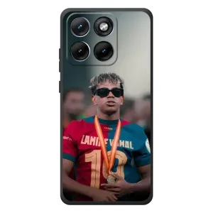 Чехол с футболистом Ламин Ямаль Motorola Edge 70 Fusion Plus (Ямаль Барса)