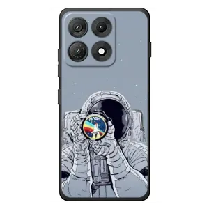 Чехол NASA для Motorola Edge 70 Max (AlphaPrint) (Космонавт фото)
