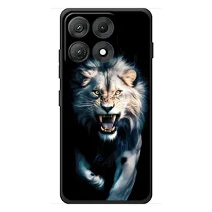 Чехол с картинкой «Хищники» для Motorola Edge 70 Max (Лев в темноте)