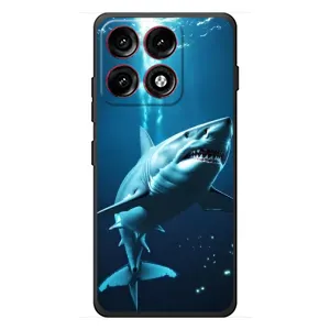 Чехол с картинкой «Хищники» для Motorola Edge 70 Pro (Акула под водой)
