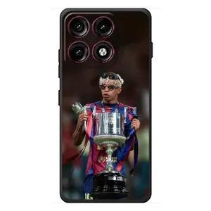 Чехол с футболистом Ламин Ямаль Motorola Edge 70 Pro (Ямаль с кубком)