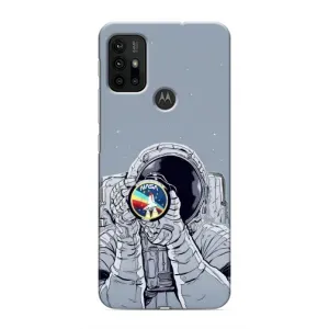 Чехол NASA для Motorola MOTO G30 (AlphaPrint) (Космонавт фото)