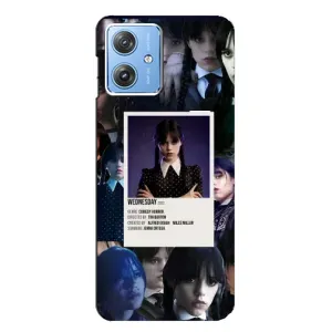 Чехлы Венсдей на Motorola MOTO G54 / G54 Power Уэнсдей (AlphaPrint) (коллаж Уэнздей)