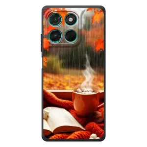 Чехол с уникальным дизайном «Осень с кофе» для Motorola Moto G77 (Кофе и дождь)
