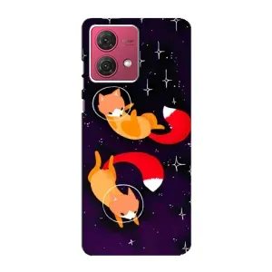 Чехлы с картинкой Лисички для Motorola MOTO G84 (VPrint) (Лисички космонавты)