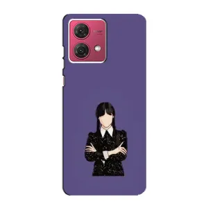 Чехлы Венсдей на Motorola MOTO G84 Уэнсдей (AlphaPrint) (Уэнздей в черном)