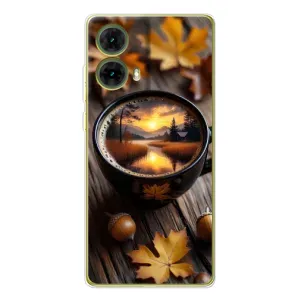 Чехол с уникальным дизайном «Осень с кофе» для Motorola MOTO G85 (Темный кофе)