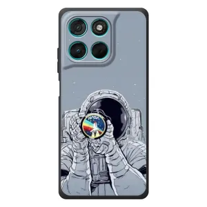 Чехол NASA для Motorola MOTO G86 Power (AlphaPrint) (Космонавт фото)