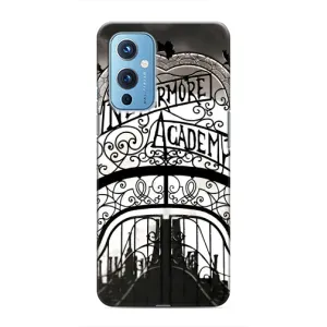Чехол с дизайном Венздей 2 на OnePlus 9 (Ворота Академии Невермор)