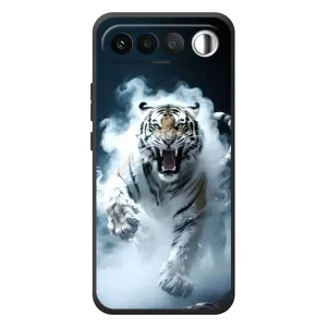 Чехол с картинкой «Хищники» для RealMe 16 5G (Белый тигр в дыму)