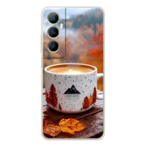 Чехол с уникальным дизайном «Осень с кофе» для Realme C76 (Кофе на природе)